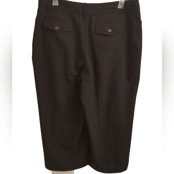 Monroe and Main Cropped Trousers. RJ-MR - Picture 3 of 4